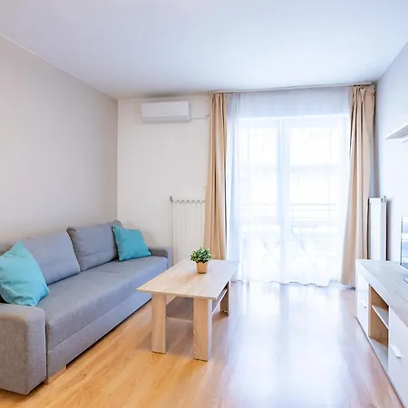 Prime - Corvin Area One Bedroom *