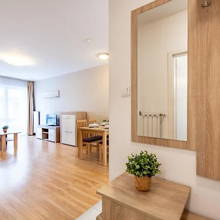 Prime - Corvin Area One Bedroom Boedapest